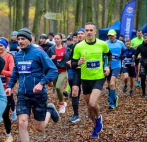 brzezińscy uczestnicy biegu.